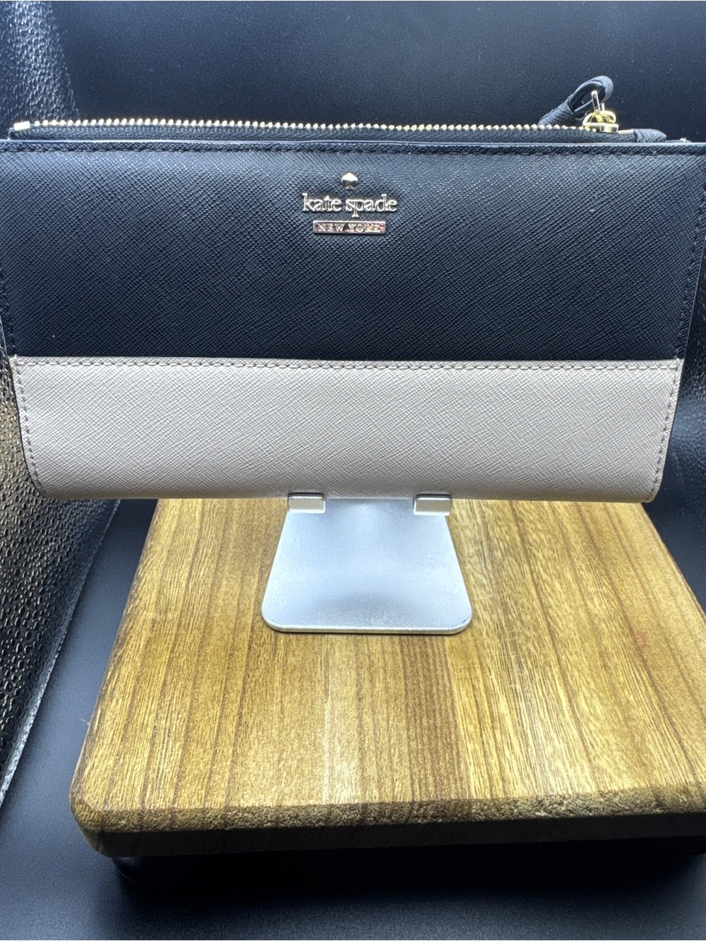 kate spade Limited Edition Black and Taupe Colorblock Zip Wallet - Like New